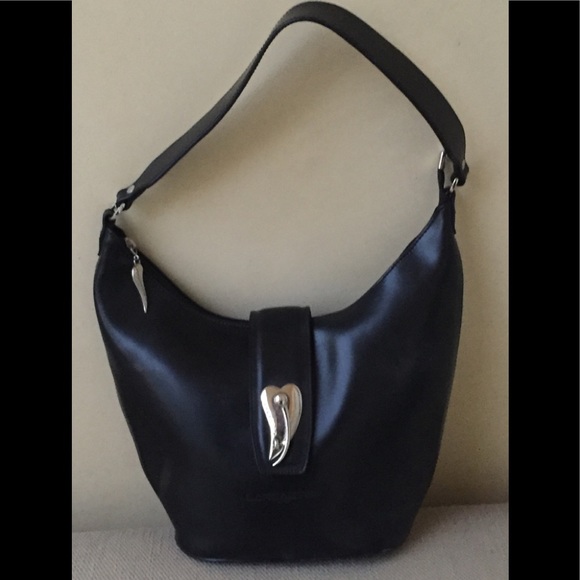 black purse handbag